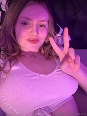 Itz Leni OnlyFans Leaked Free Thumbnail Picture - #vlnvMbrNvd