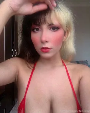 Itzel2002 OnlyFans Leaked Free Thumbnail Picture - #H0dnz40OFH