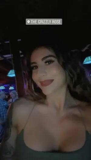 Itzel25 OnlyFans Leaked Free Thumbnail Picture - #WBCUG4xdb7