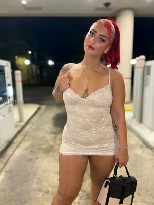 Itzmissmilly Thumbnail Picture