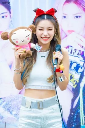 ITZY OnlyFans Leaked Free Thumbnail Picture - #d78oMpatq4