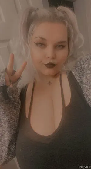 Ivorystarr1 Thumbnail Picture