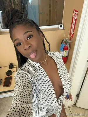 Iwanthazelgrace OnlyFans Leaked Free Thumbnail Picture - #imWMBcXcKo