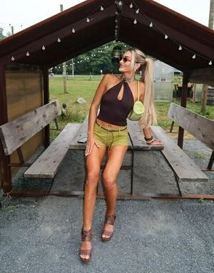 Izzi Dame OnlyFans Leaked Free Thumbnail Picture - #OXDiIXlnvG