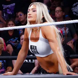 Izzi Dame OnlyFans Leaked Free Thumbnail Picture - #WVGvDPk5HB