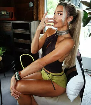 Izzi Dame OnlyFans Leaked Free Thumbnail Picture - #bKyDqILuxc