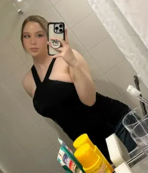 Izzy G OnlyFans Leaked Free Thumbnail Picture - #JMVMgHkw2p