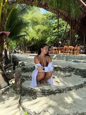 Izzyflannery OnlyFans Leaked Free Thumbnail Picture - #5ABatlrhCd