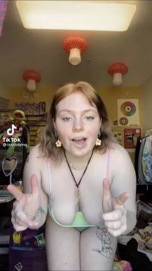 Izzyisdying OnlyFans Leaked Free Thumbnail Picture - #G0NfGLtPpc