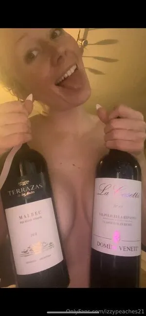 Izzypeaches21 OnlyFans Leaked Free Thumbnail Picture - #FwQCeIHNBN