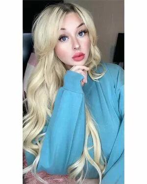 Izzywaifu OnlyFans Leaked Free Thumbnail Picture - #CouaAfAXNe