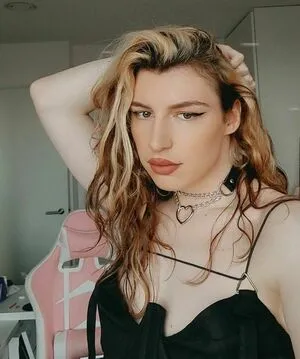 Izzywinterz OnlyFans Leaked Free Thumbnail Picture - #V6rRFeaMpR