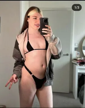 Izzywinterz OnlyFans Leaked Free Thumbnail Picture - #evm6Po35Dx