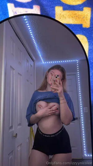 Izzyynicolee OnlyFans Leaked Free Thumbnail Picture - #x7l0G4izeR