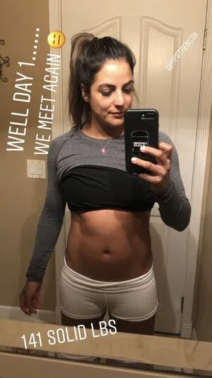 Jackie Perez Thumbnail Picture