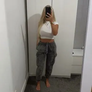 Jade Brooks Thumbnail Picture