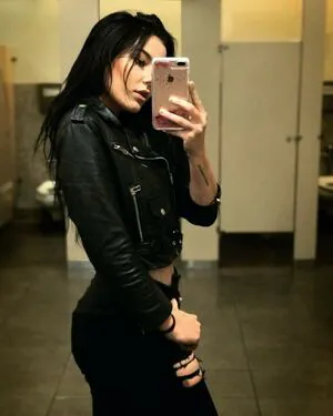 Jade Struck Profile Thumbnail