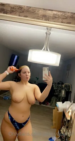 Jade Vaughan Thumbnail Picture