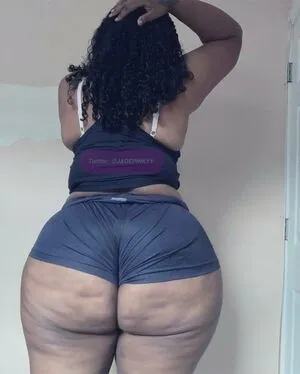 Jadepinkyboo Thumbnail Picture