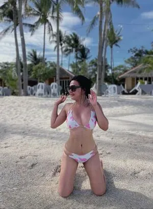 Jamaica Ozawa Thumbnail Picture