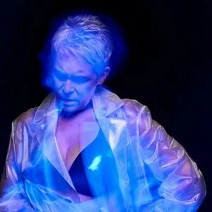 Jamie Lee Curtis Thumbnail Picture