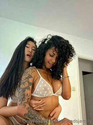 Jamily Dias Thumbnail Picture