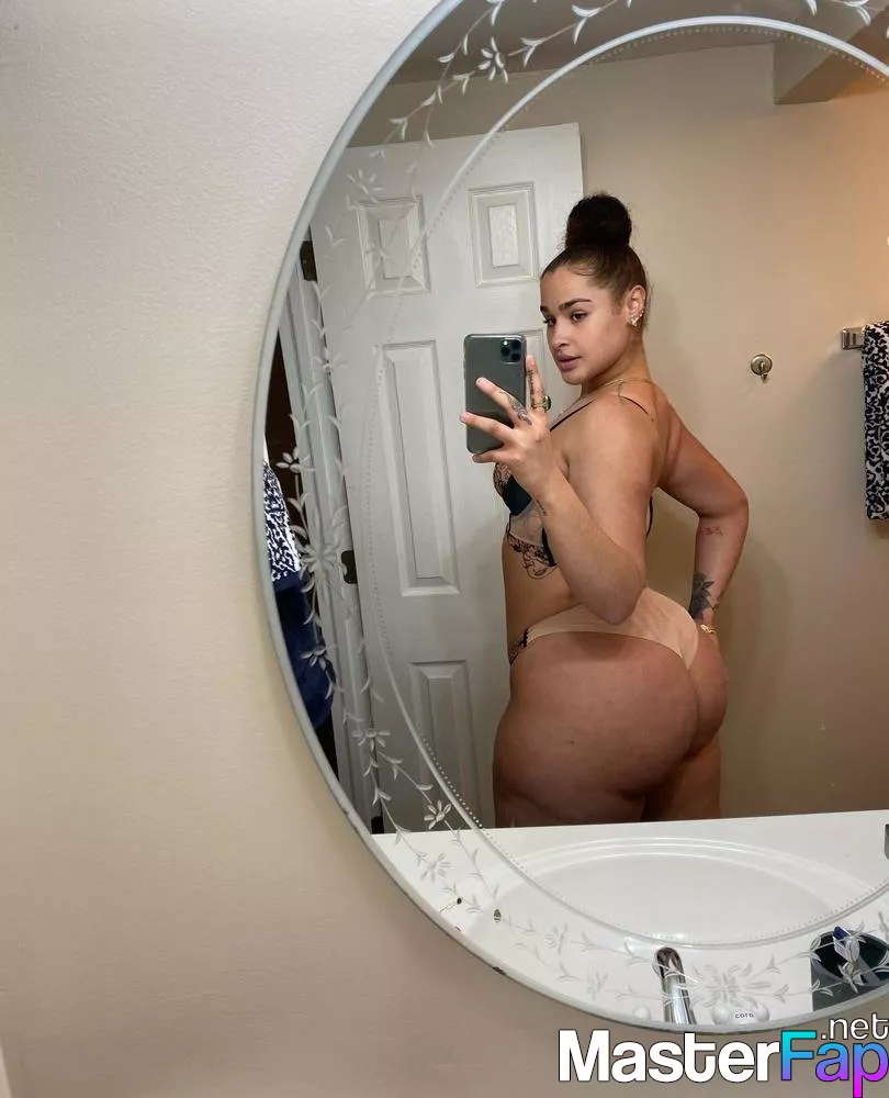 Janaevic nudes