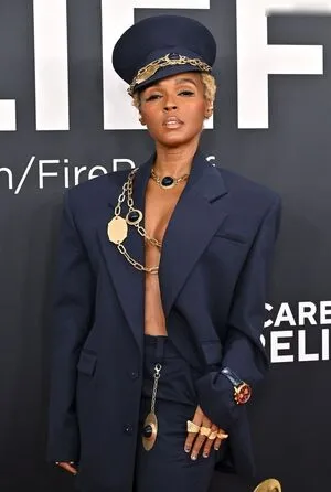 Janelle Monae Thumbnail Picture