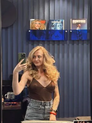 Janet Devlin OnlyFans Leaked Free Thumbnail Picture - #54DUix5xhu