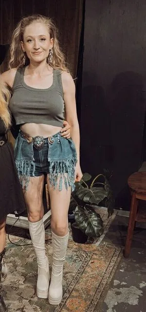 Janet Devlin OnlyFans Leaked Free Thumbnail Picture - #tWp957BDrC