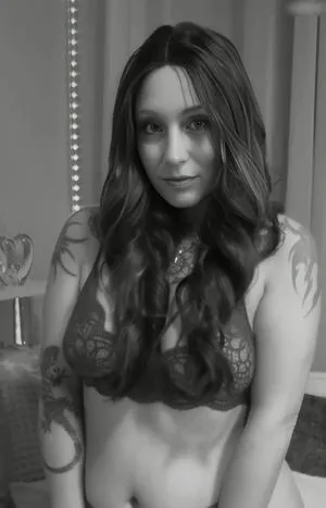 Janinasecrets Thumbnail Picture