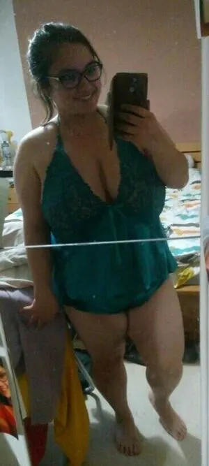 Janineaam Thumbnail Picture