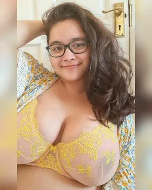 Janineaam OnlyFans Leaked Free Thumbnail Picture - #sehANIOeuM