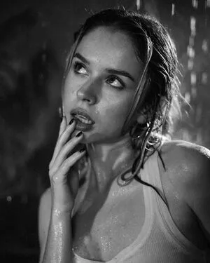 Janulaivanova Thumbnail Picture