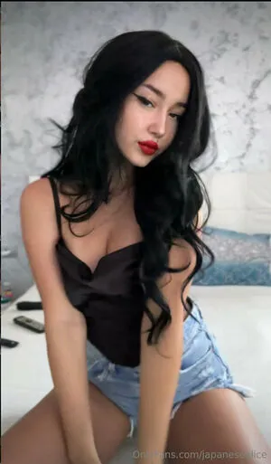 Japanesealice Thumbnail Picture