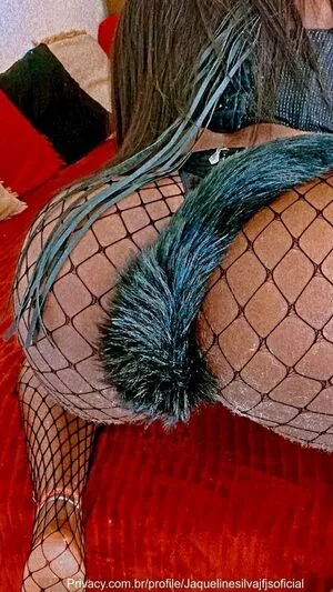 Jaqueline Silva Thumbnail Picture