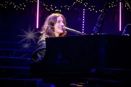 Jasmine Van Den Bogaerde Thumbnail Picture