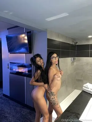 Jasmxn Thumbnail Picture