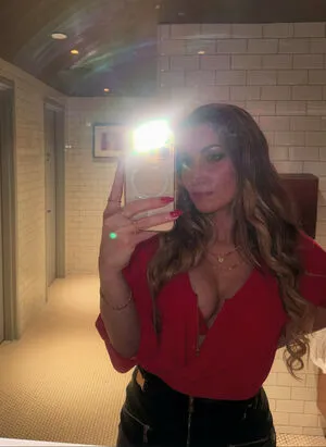 Jen Smith Thumbnail Picture