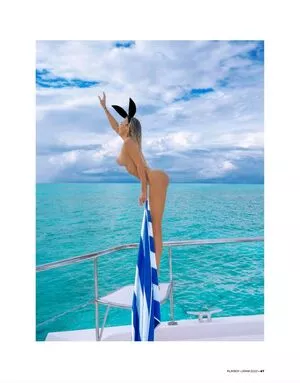 Jeni Summers Profile Thumbnail