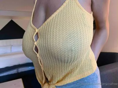 Jeniccafree OnlyFans Leaked Free Thumbnail Picture - #nlcSLIlevp
