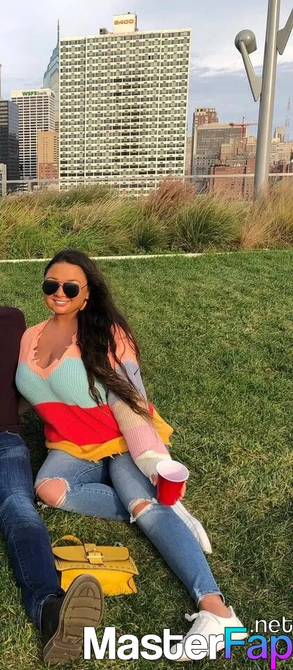 Jenn M OnlyFans Leak Picture - #SGQnbGMsAA.