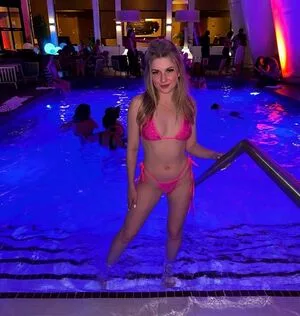 Jenn Rumney OnlyFans Leaked Free Thumbnail Picture - #8KGa8ePZbC
