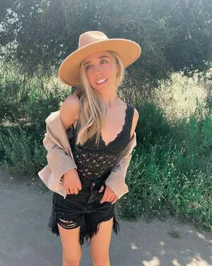 Jenna Davis OnlyFans Leaked Free Thumbnail Picture - #aEXFOLlEai