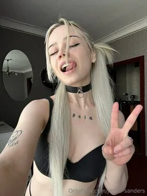 Jennaasanders Thumbnail Picture