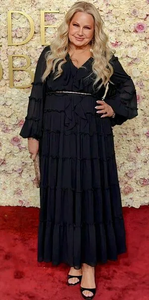 Jennifer Coolidge Thumbnail Picture