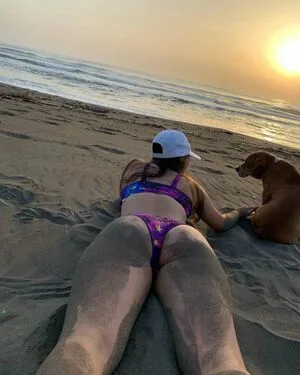 Jennifer Cvsx OnlyFans Leaked Free Thumbnail Picture - #ZeeR7STRUP