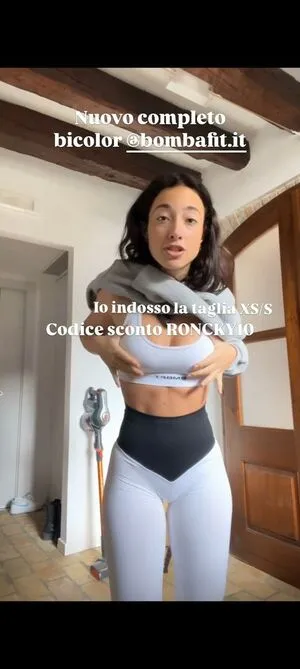 Jennifer Roncato Thumbnail Picture