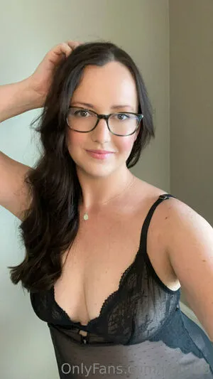 Jennis8 Thumbnail Picture