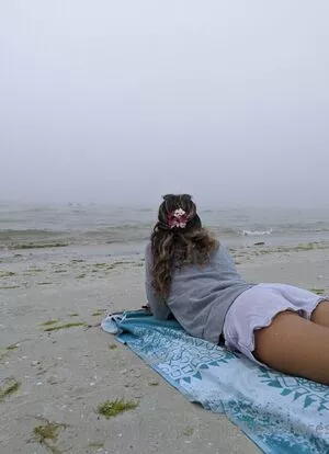 Jennyfromthebeach Thumbnail Picture